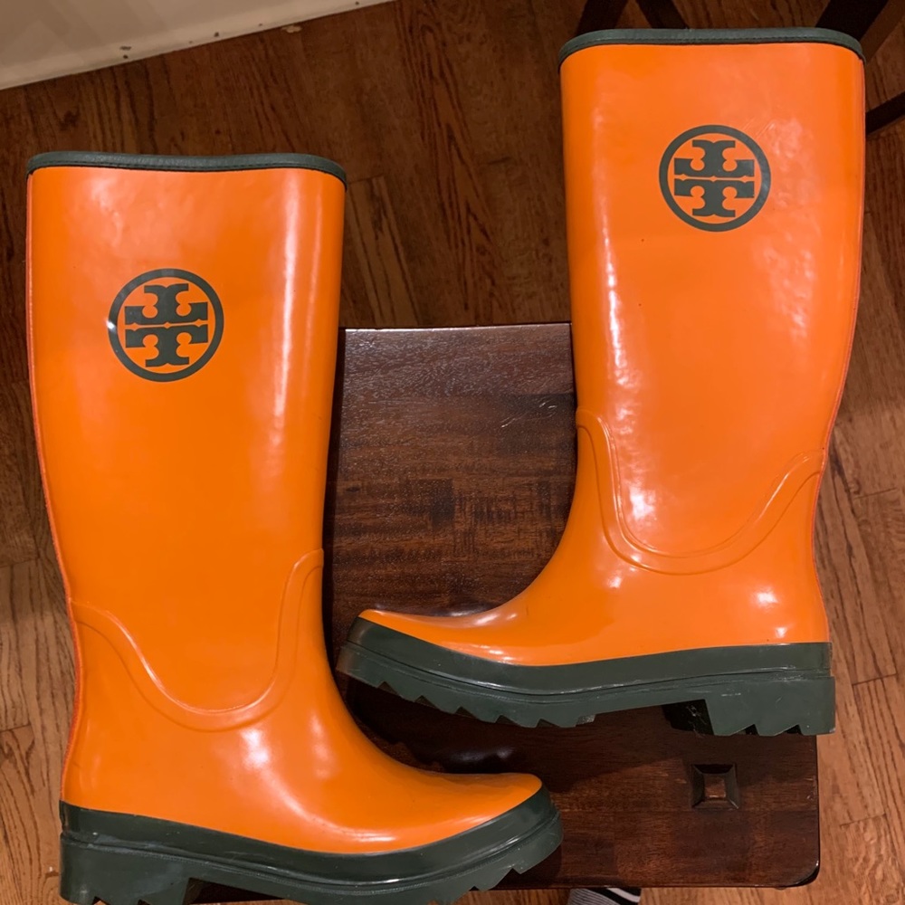 Tory Burch Rain boots 8
